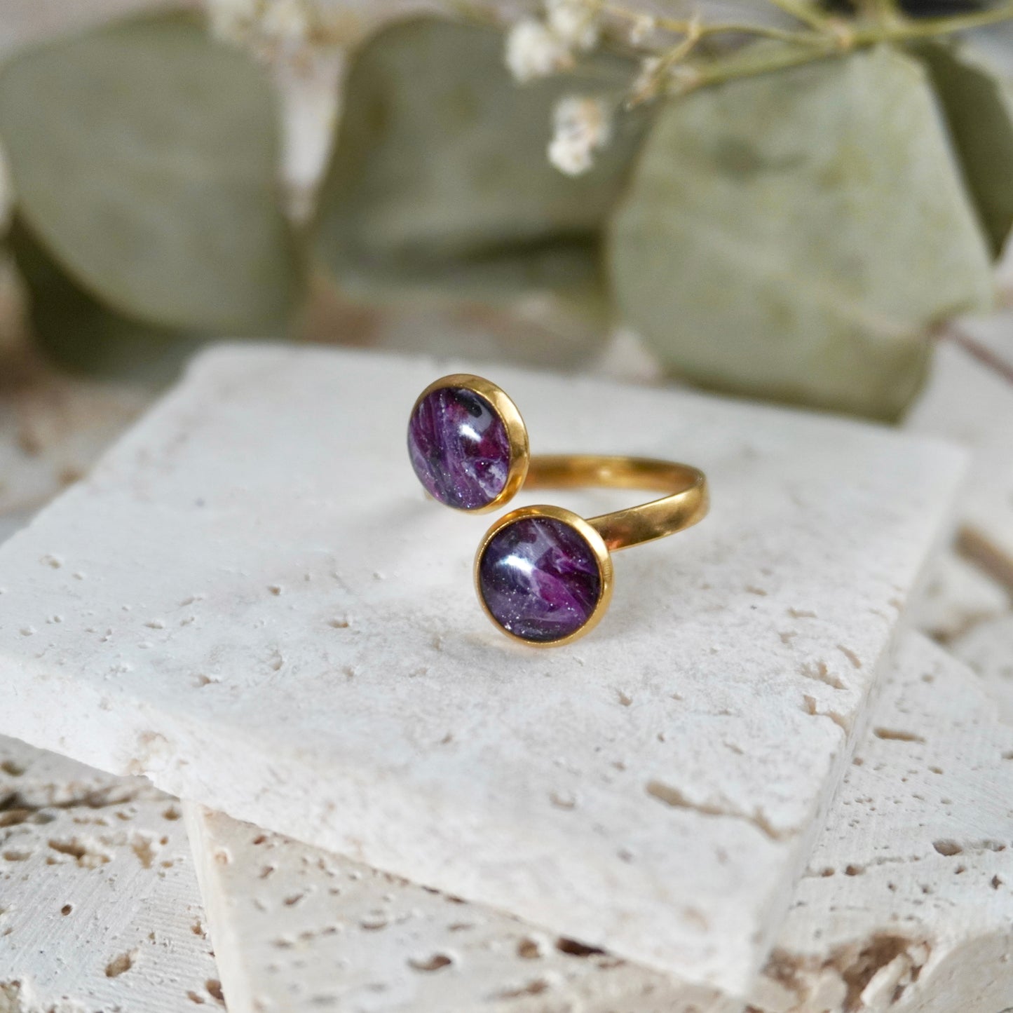 Quartz Duo Ring