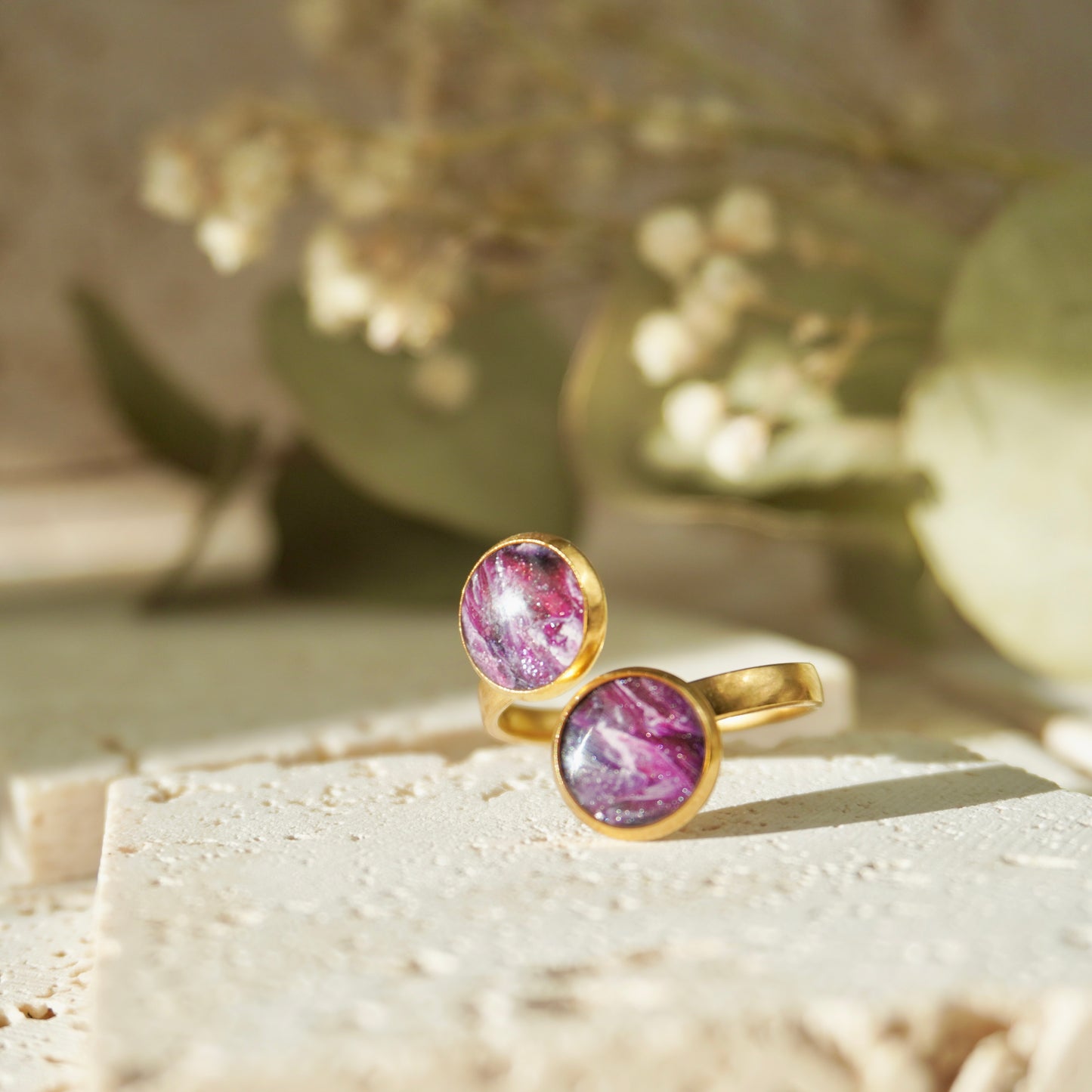 Quartz Duo Ring