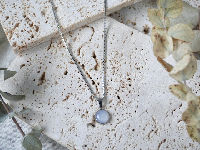 Clear Quartz Small Pendant Necklace