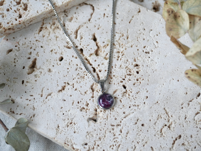 Garnet Small Pendant Necklace