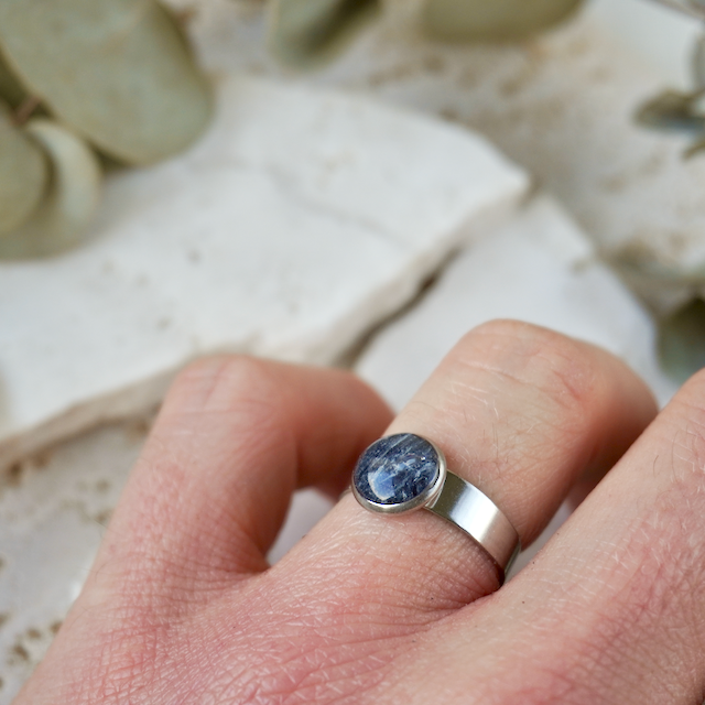 Black Tourmaline Adjustable Ring (Small)