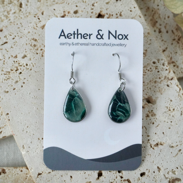 Dawn Green Hook Teardrop