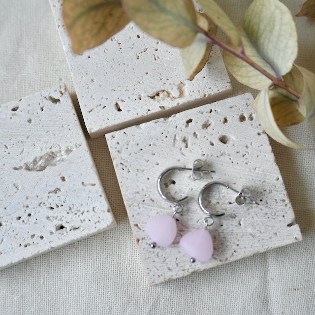 Terra Stud Huggie Pebbles