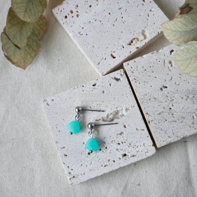 Terra Stud Pebble