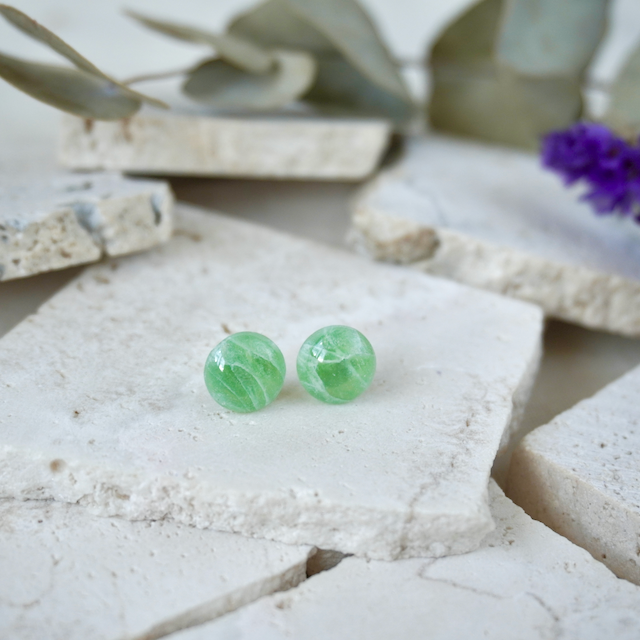 Summer Medium Round Stud (Various Summer Colours)