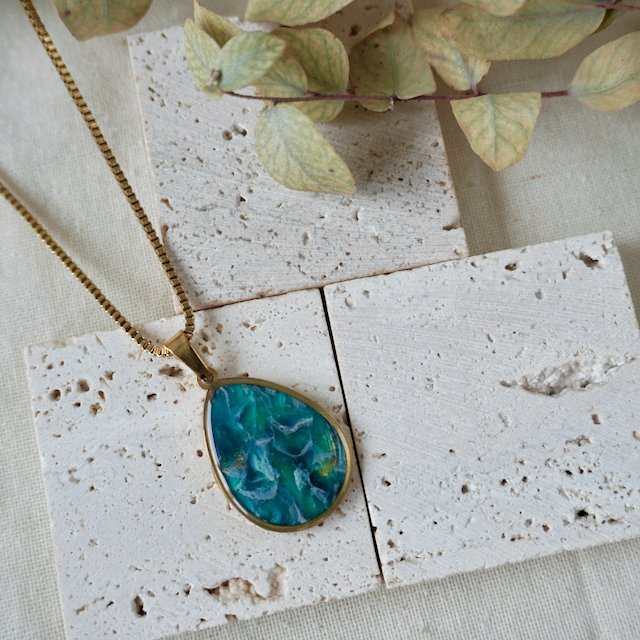 Celestia Teardrop Pendant