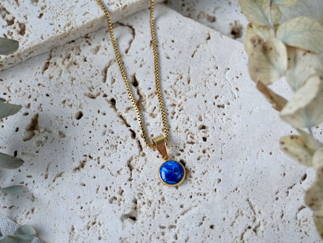 Sapphire Small Pendant Necklace