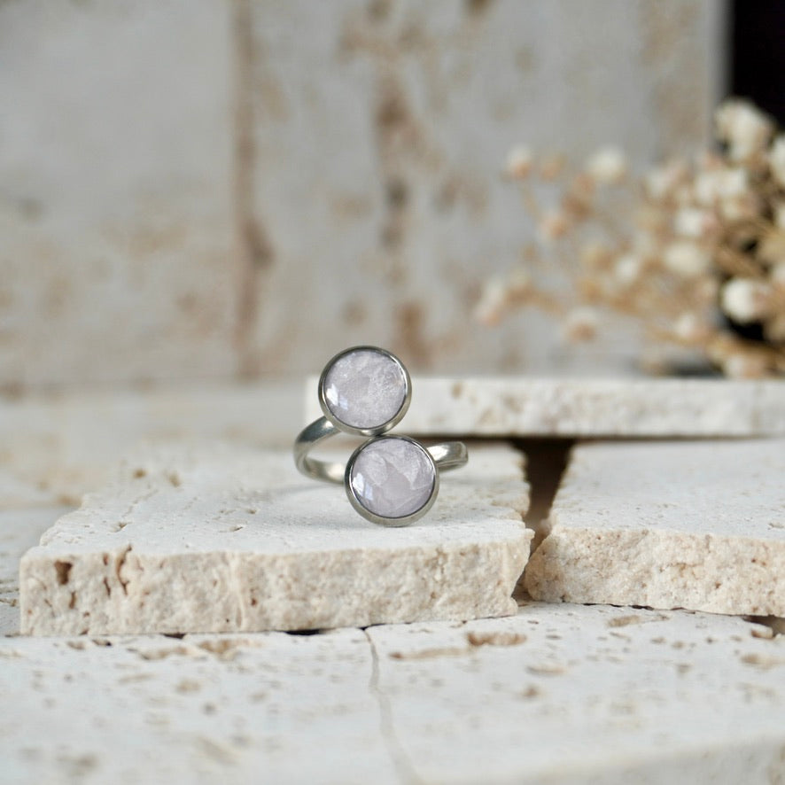 Quartz Duo Ring