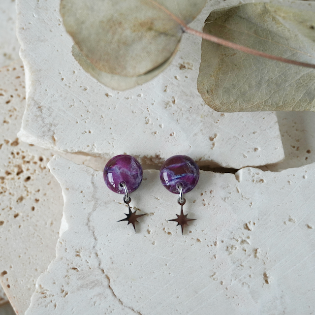 Amaranth Purple Charm Stud