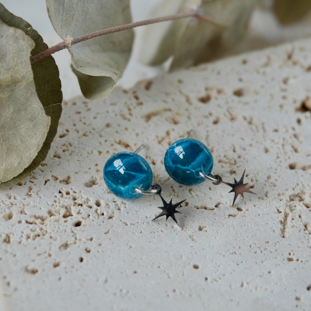 Alexandrite Green Charm Stud