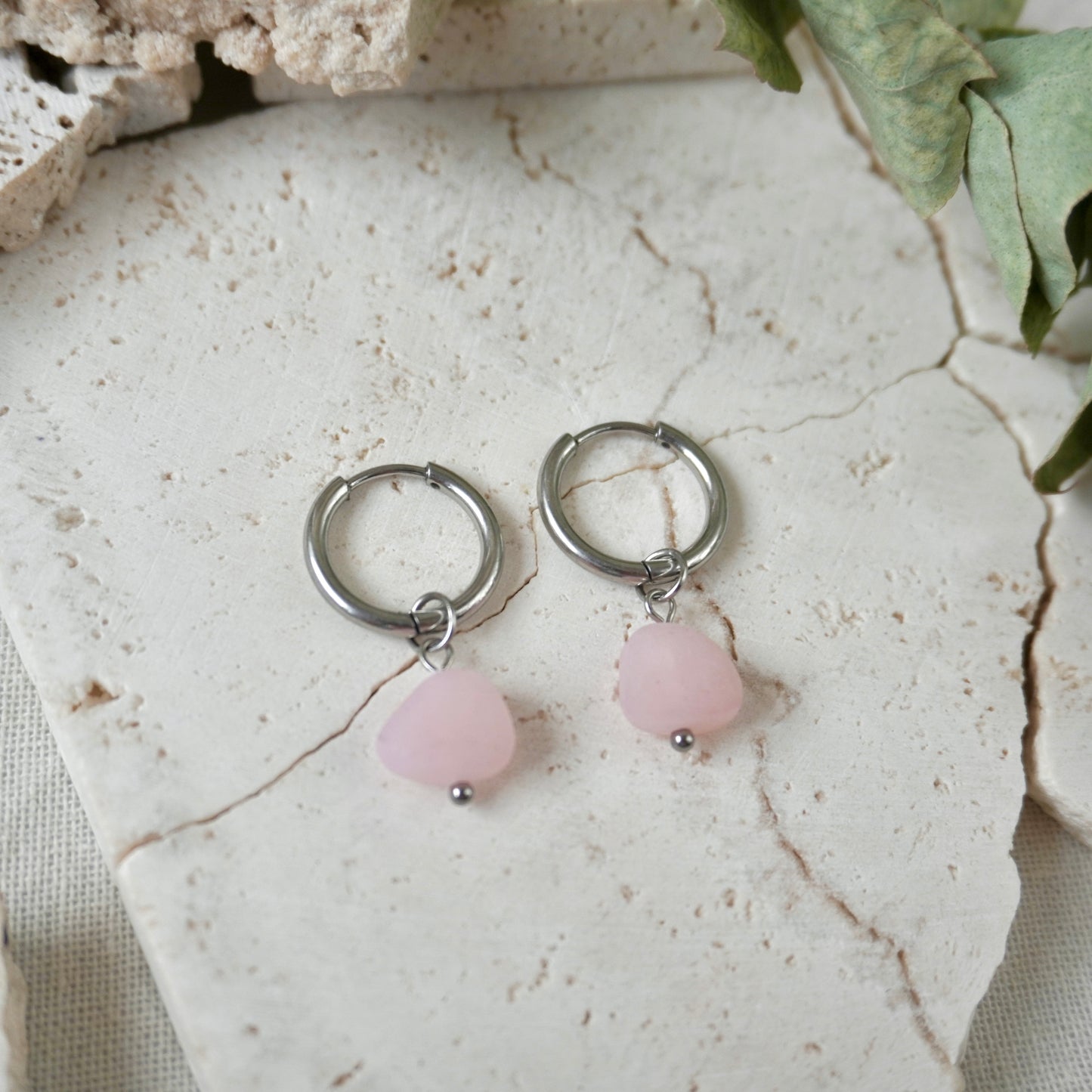 Pebble Huggies