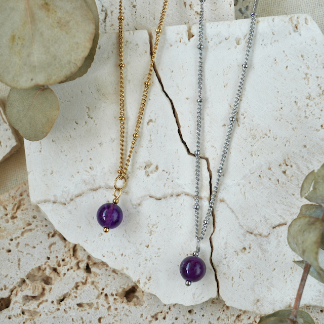 Simple Gemstone Necklace