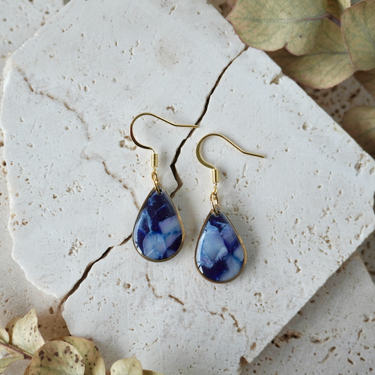 Dusk Blue Hook Teardrop