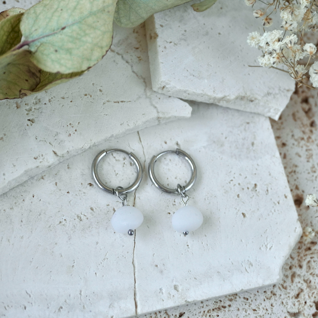 Pebble Huggies